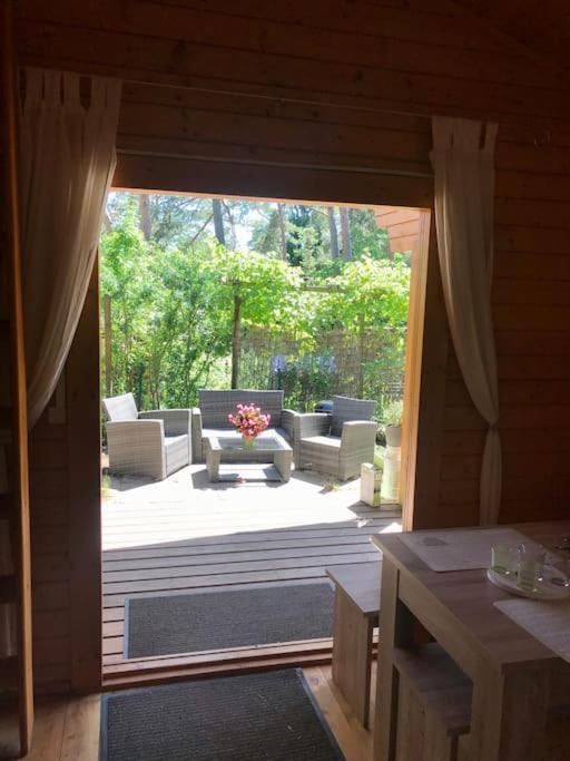 Haus Clemens - Gemuetliches Holzhaus Mit Grundstueck Villa Koenigs Wusterhausen Ngoại thất bức ảnh